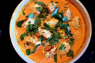 Hogans Farm Red Thai Curry Meatballs